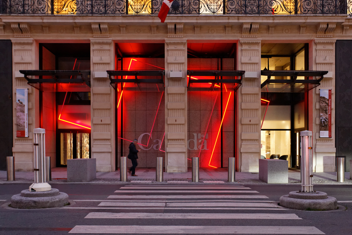 Installation IIII – Exposition Lumière Human Learning d'Olivier Ratsi au Centre Culturel Canadien, Paris.